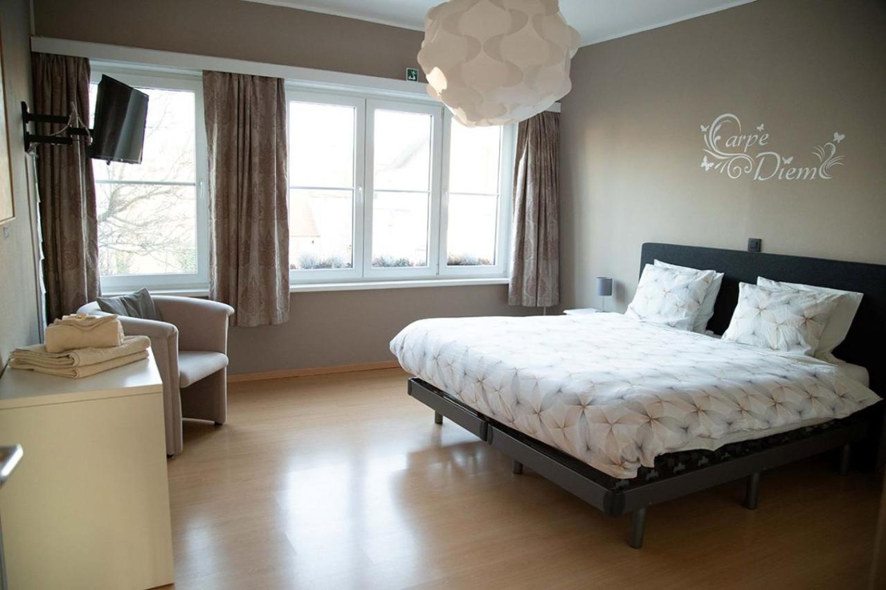 Room "Carpe Diem" Zele Luaran gambar